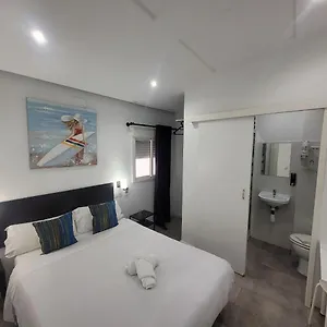 *** Guest house Ayz Frailes - Auto Check-in (adults Only) Spain